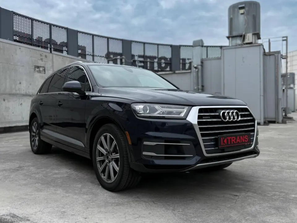 Audi Q7 Quattro 2017 из парка аренды KTRANS