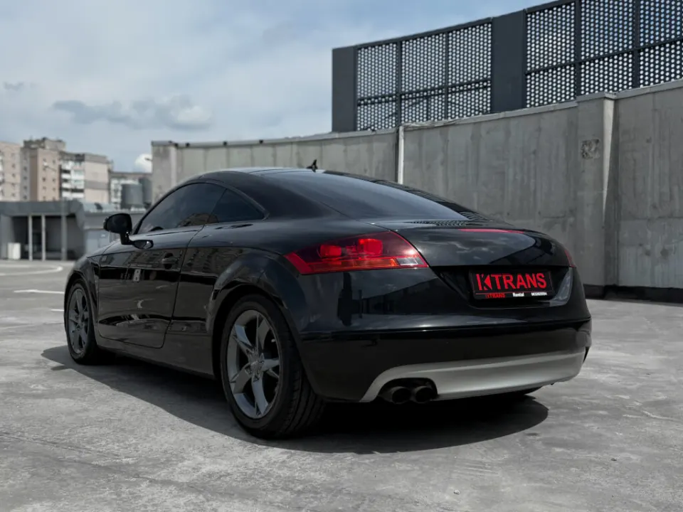 Audi TT 2008 из парка аренды KTRANS
