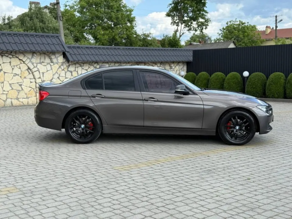 BMW 3 2012 from the KTRANS rental fleet