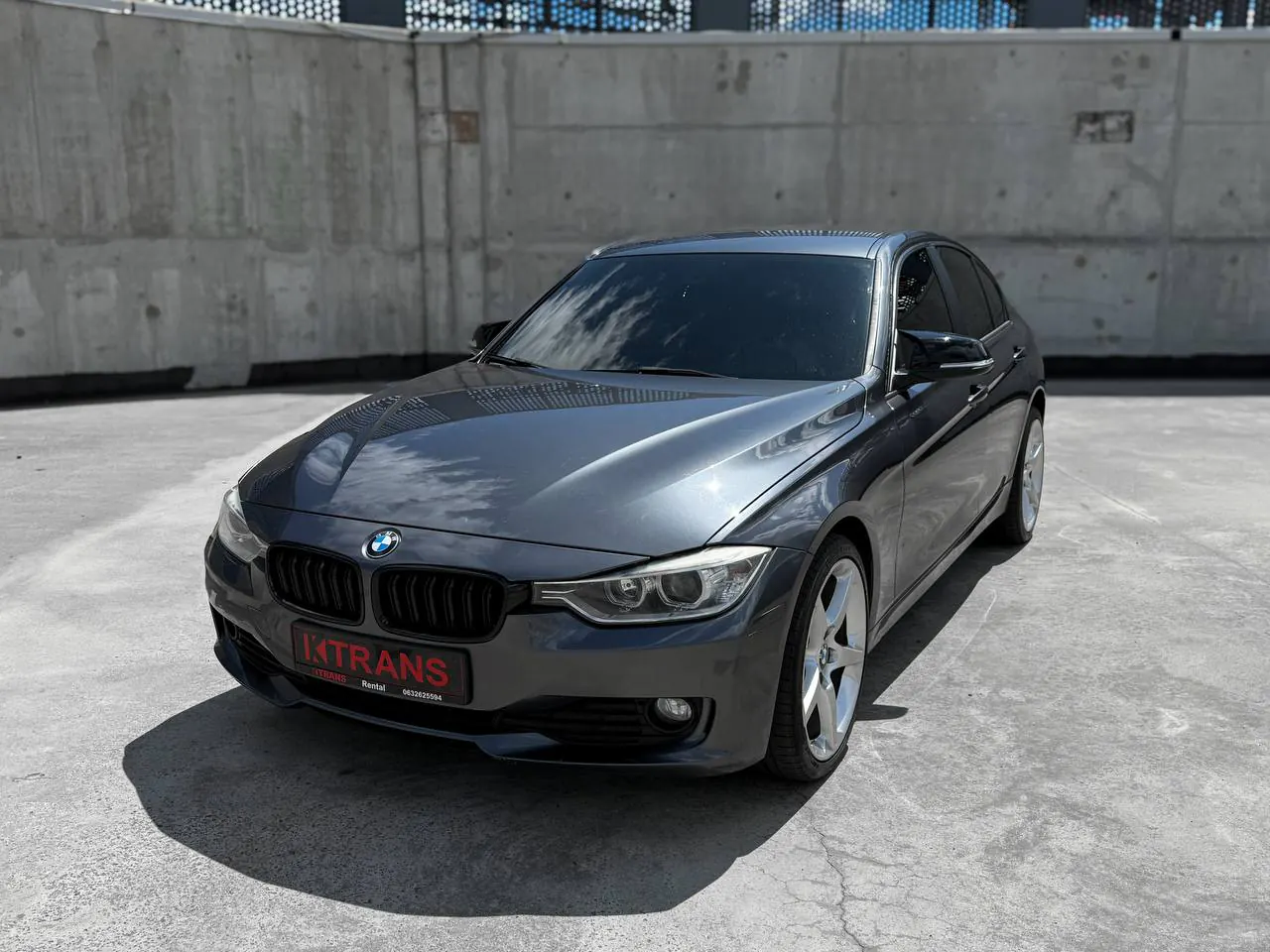 BMW 320 2014 из парка аренды KTRANS