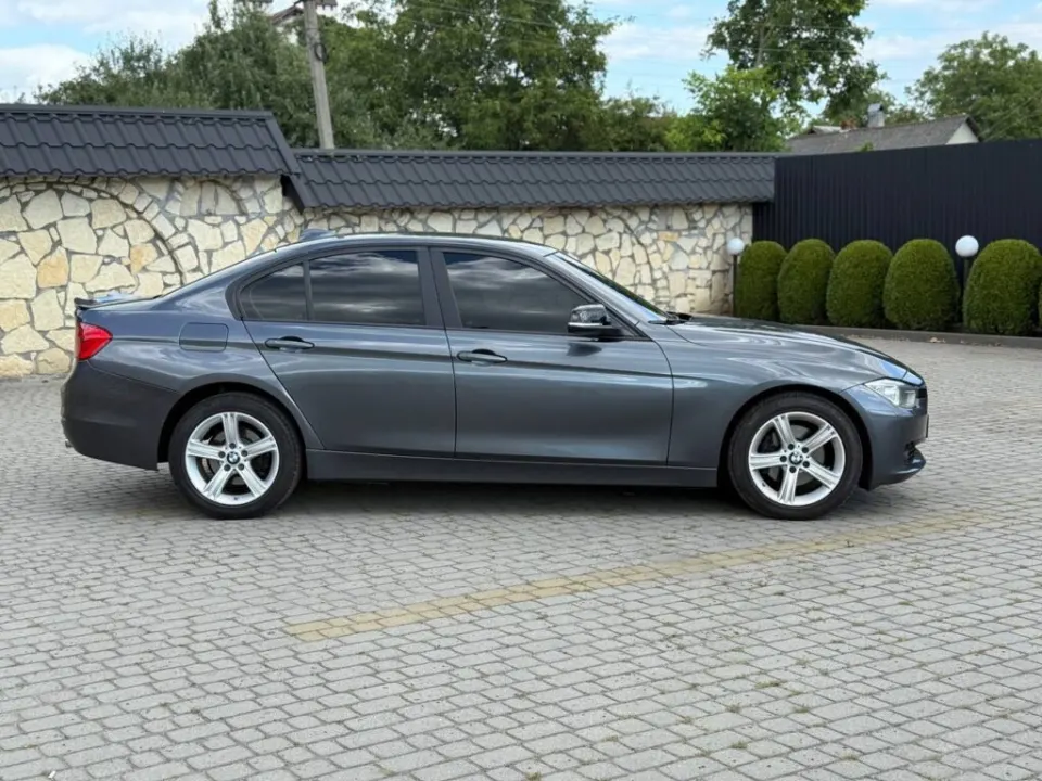 BMW 320i 2014 из парка аренды KTRANS