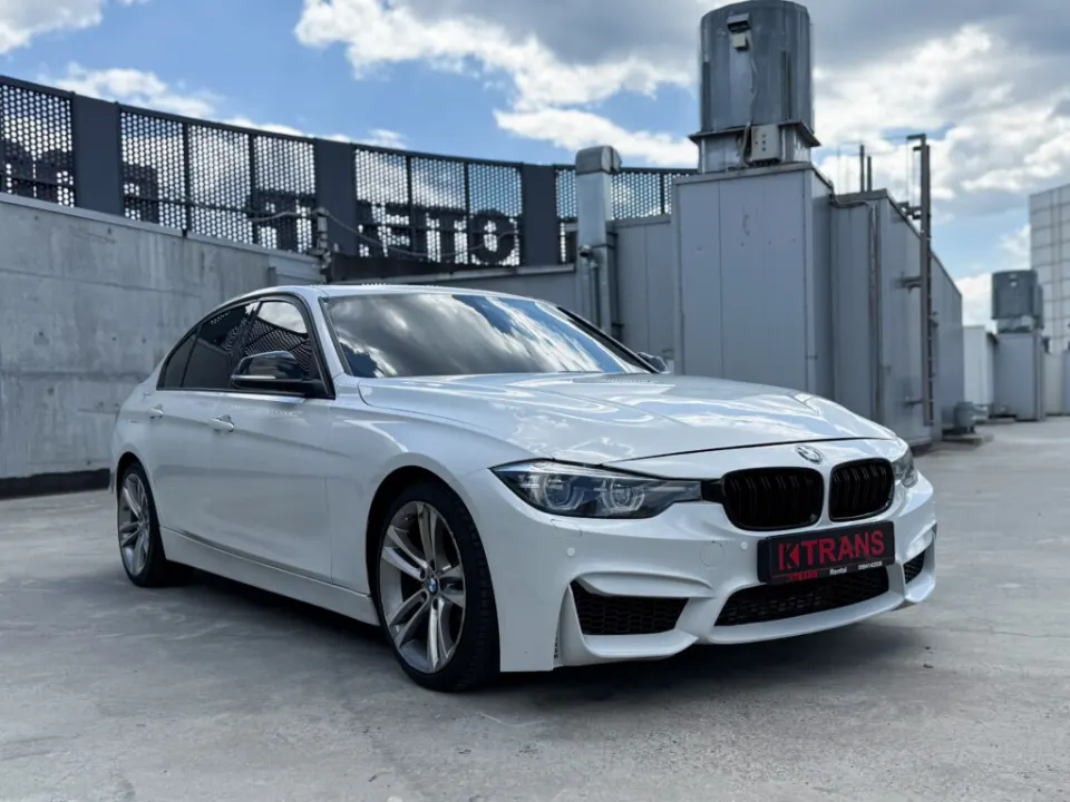 BMW 328i 2013 из парка аренды KTRANS