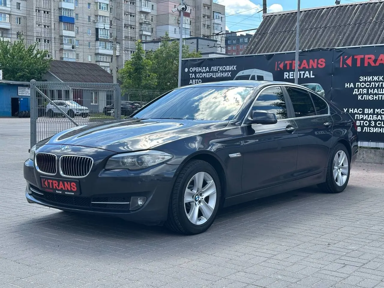 BMW 528 2012 из парка аренды KTRANS