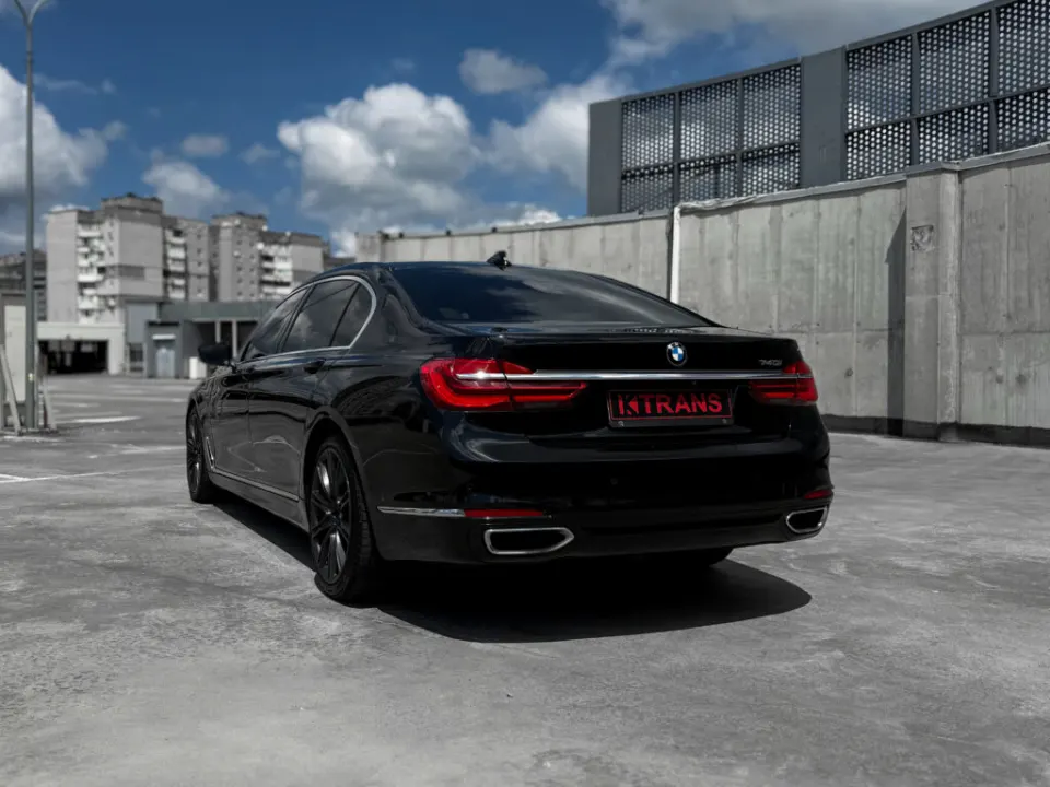 BMW 740l 2016 из парка аренды KTRANS