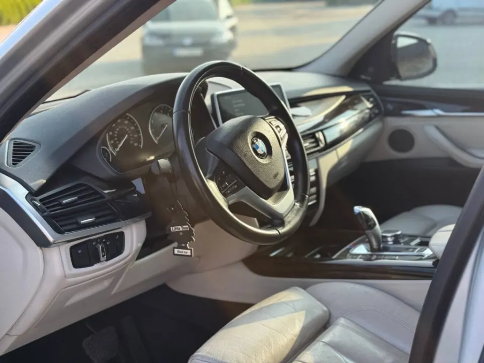 BMW X5 2015 из парка аренды KTRANS