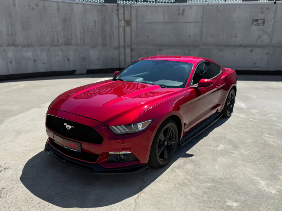 Ford Mustang 2015 из парка аренды KTRANS