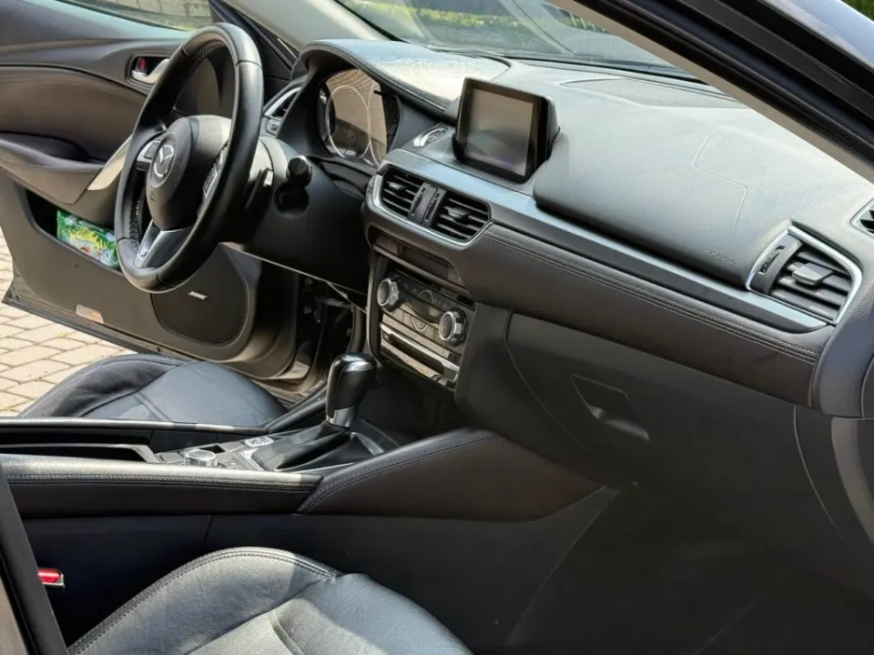 Mazda 6 2016 из парка аренды KTRANS