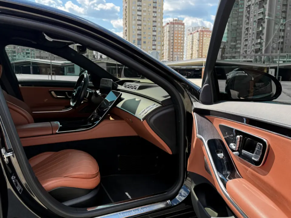 Mercedes-Benz S350d 2021 из парка аренды KTRANS