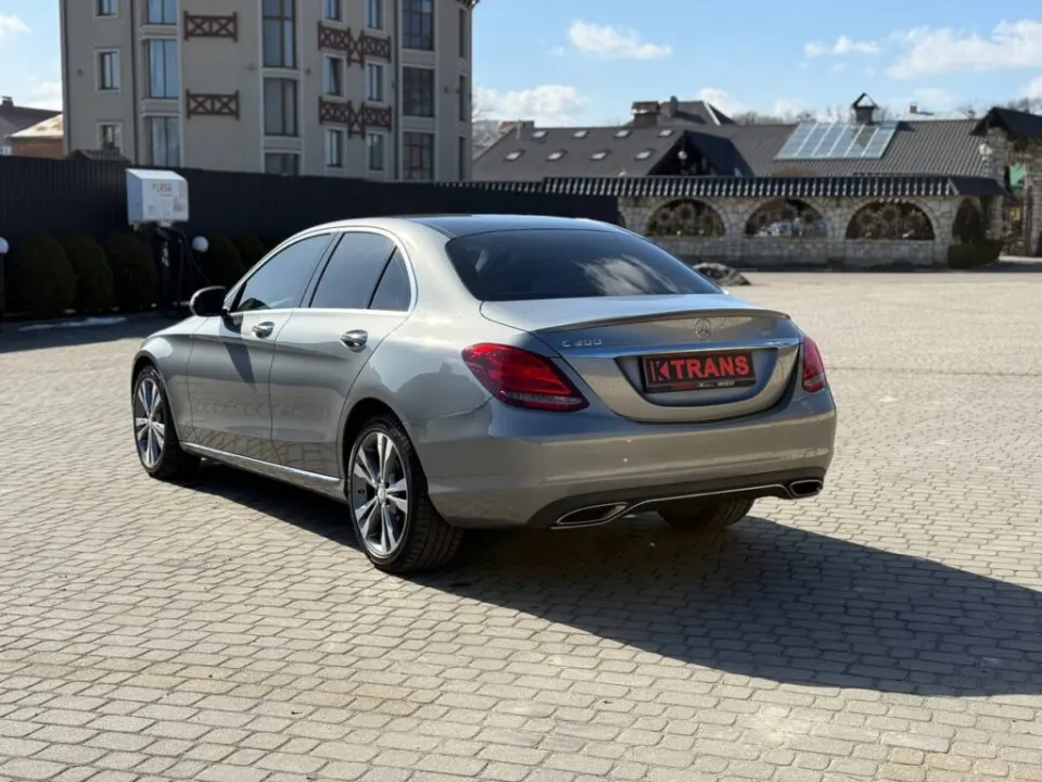 Mercedes-Benz C300 2016 из парка аренды KTRANS