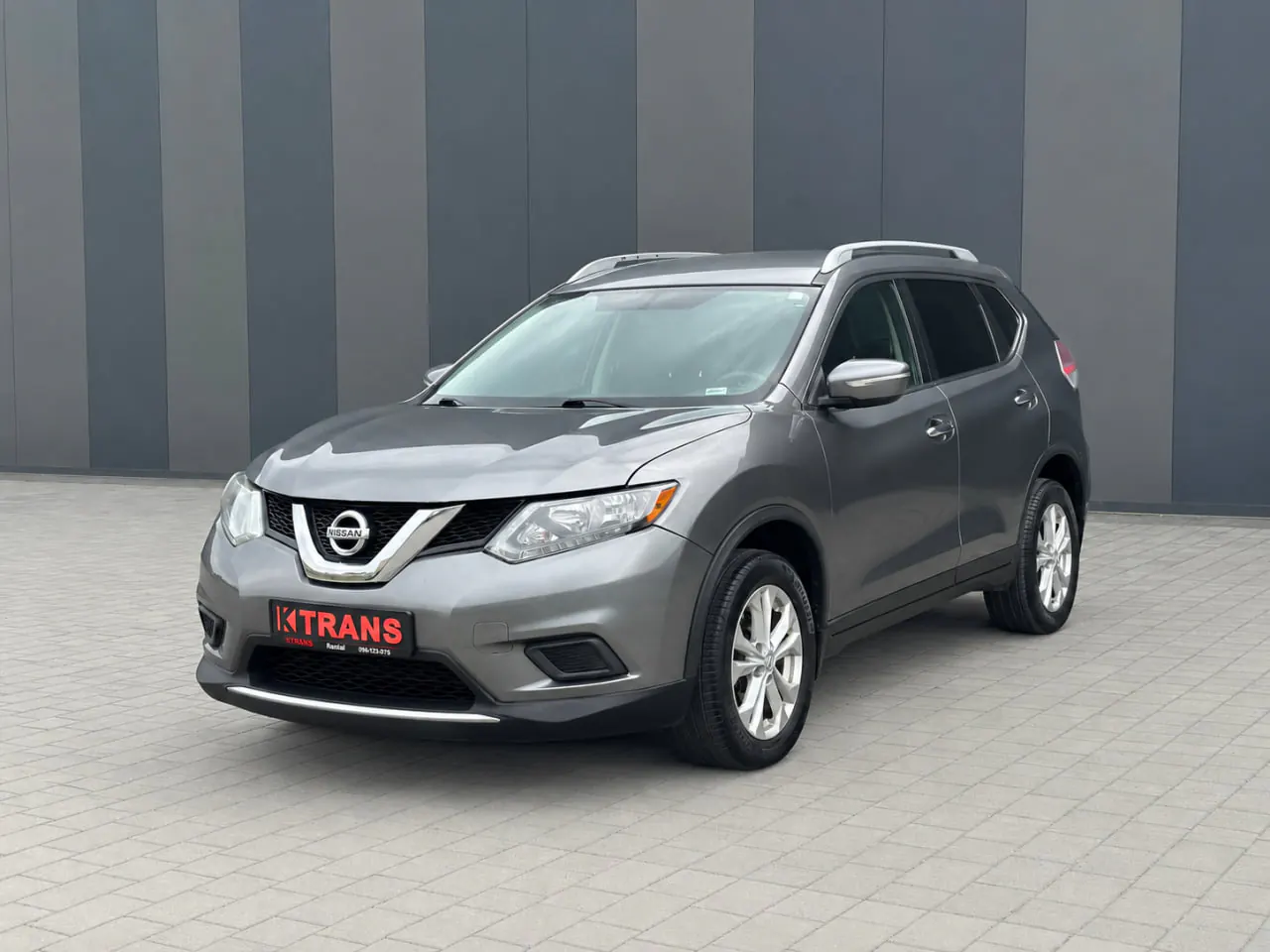 Nissan Rogue 2015 from the KTRANS rental fleet