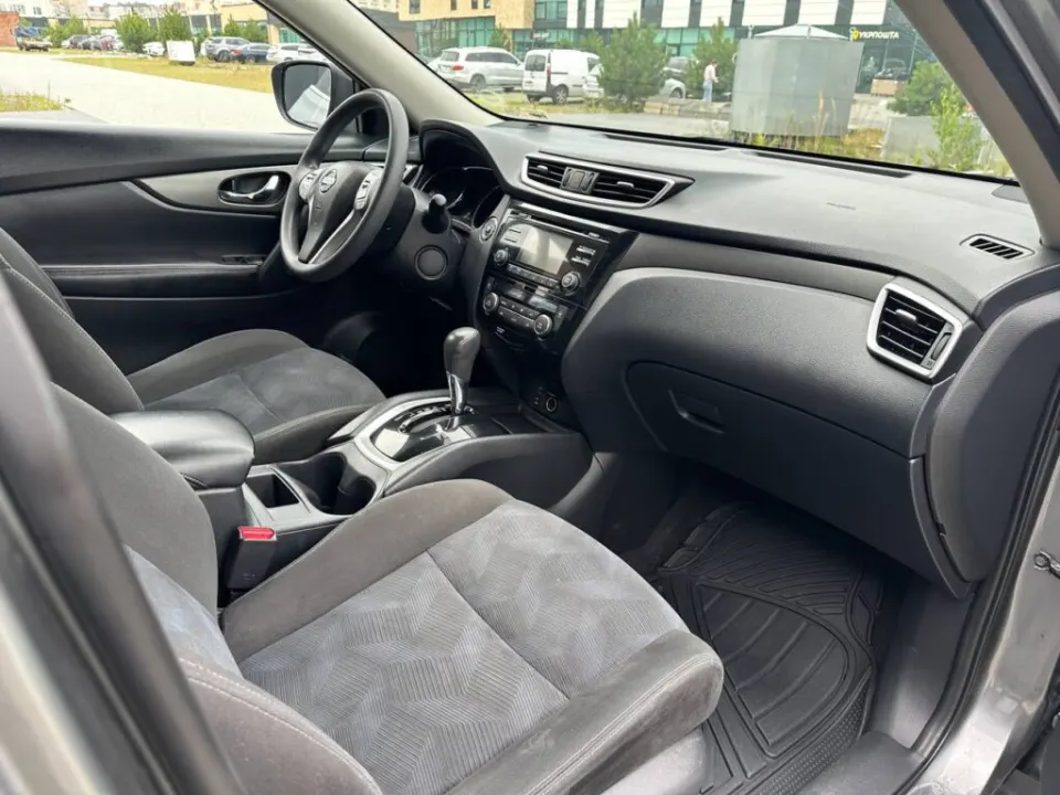 Nissan Rogue 2015 from the KTRANS rental fleet