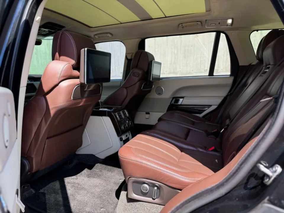 Range Rover 2017 из парка аренды KTRANS