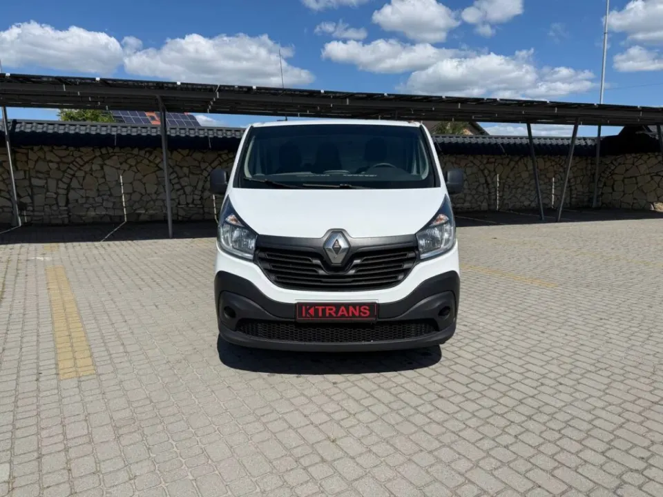 Renault Trafic 2017 from the KTRANS rental fleet