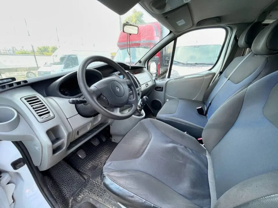 Renault Trafic from the KTRANS rental fleet