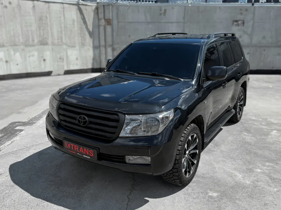 Toyota LC200 2007 из парка аренды KTRANS