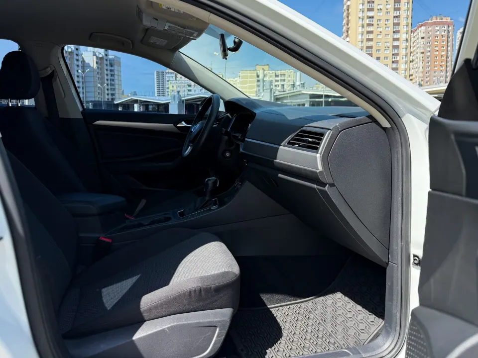 Volkswagen Jetta 2018 from the KTRANS rental fleet