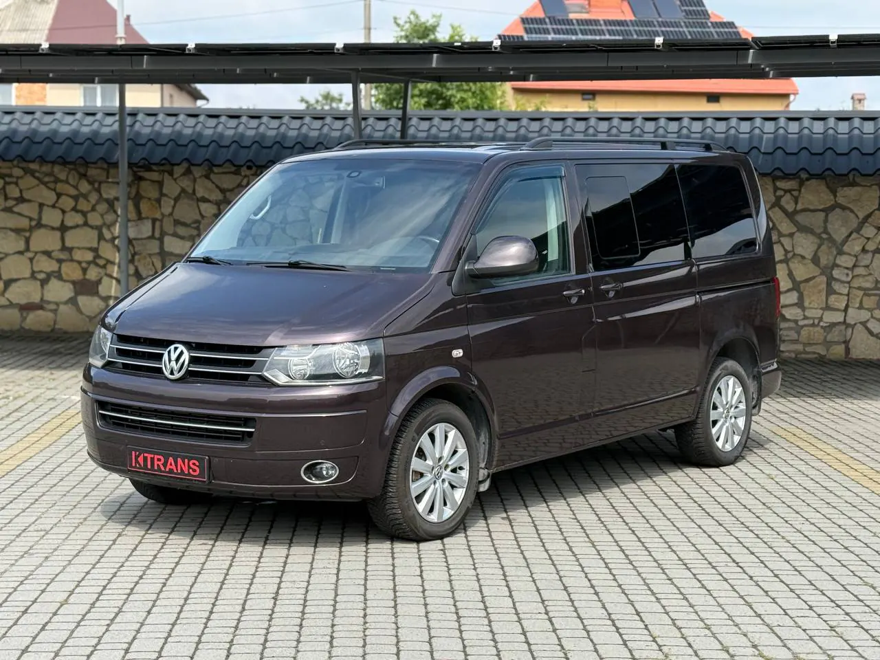 Volkswagen Multivan 2011 из парка аренды KTRANS
